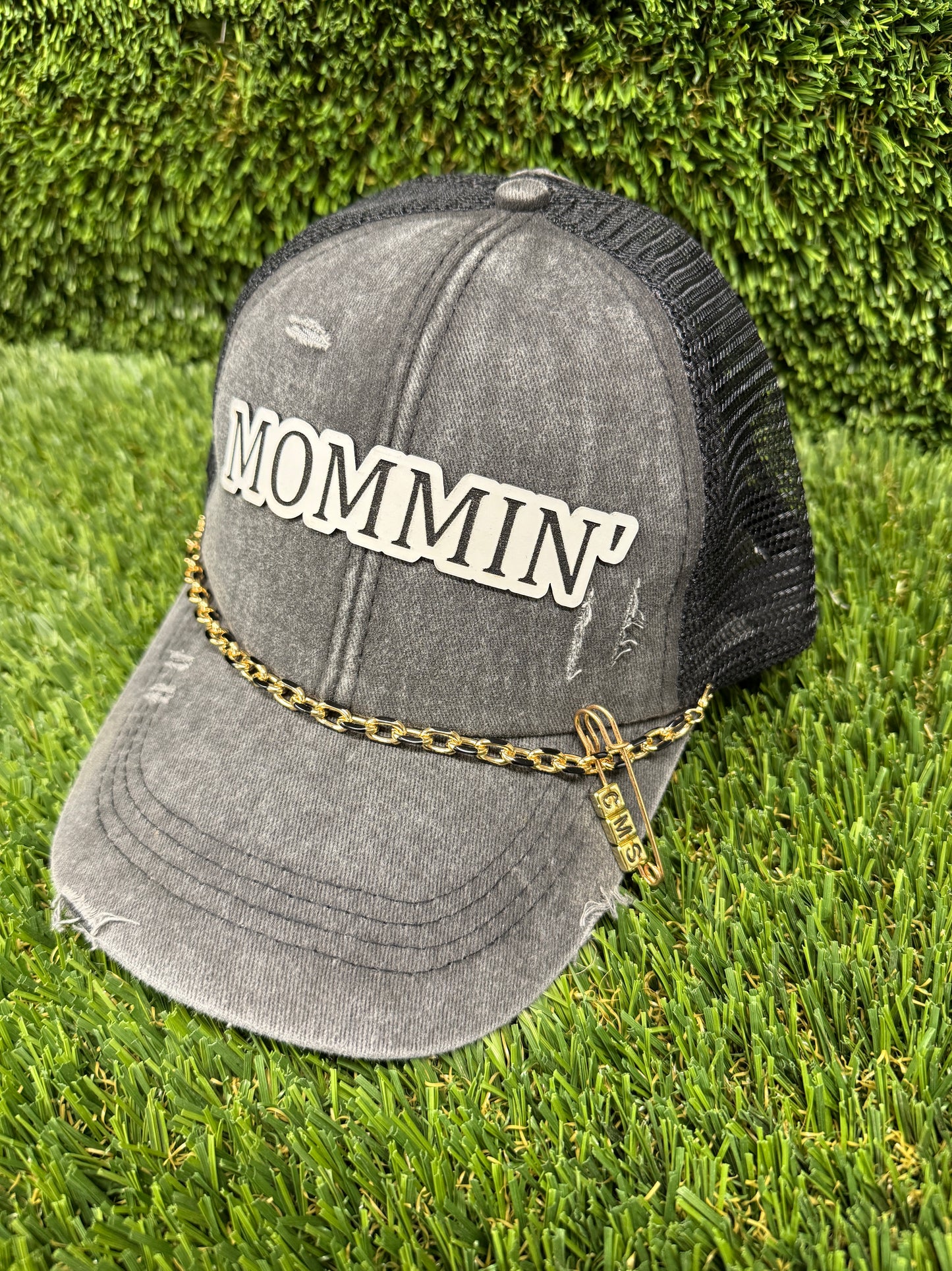 Women’s Mommin’ Ponytail Hat w/ Chain