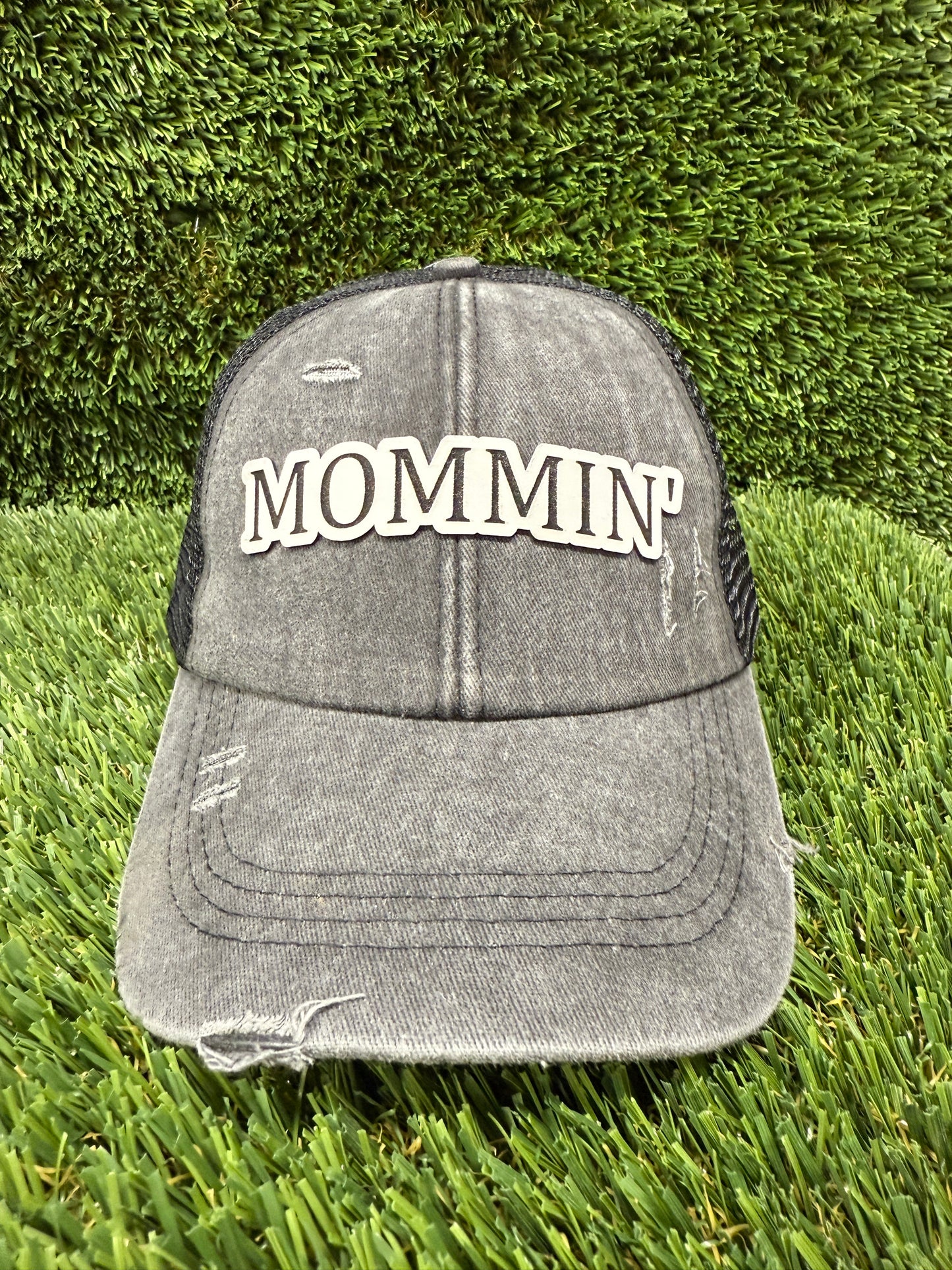 Women’s Mommin’ Ponytail Hat w/o Chain