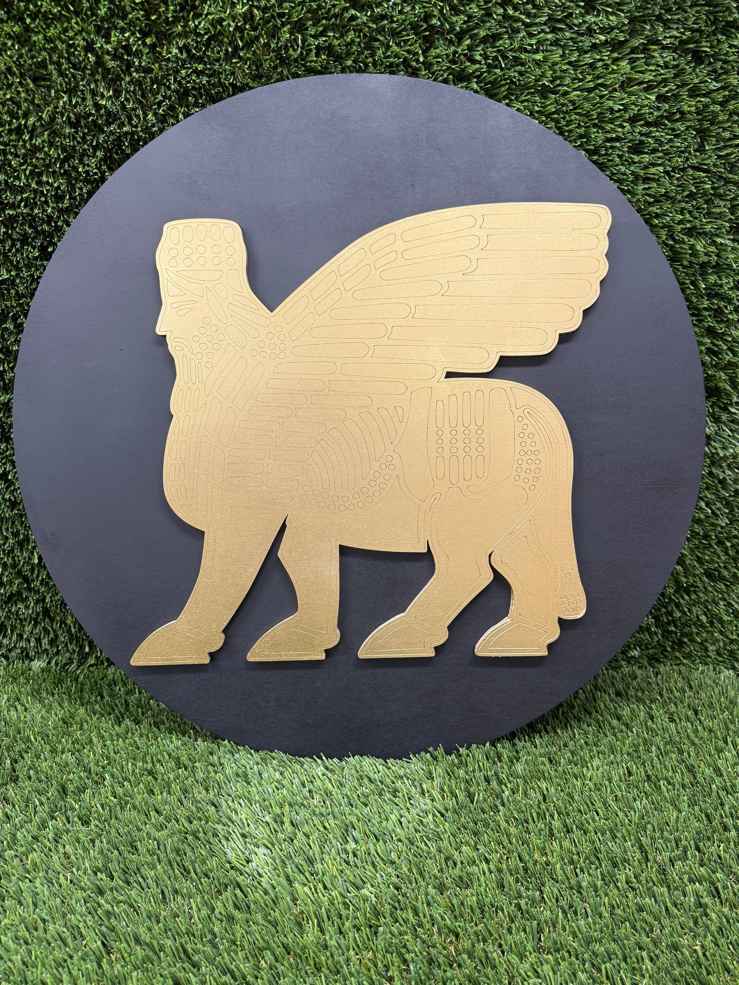 24” tall Lamassu decor black/gold