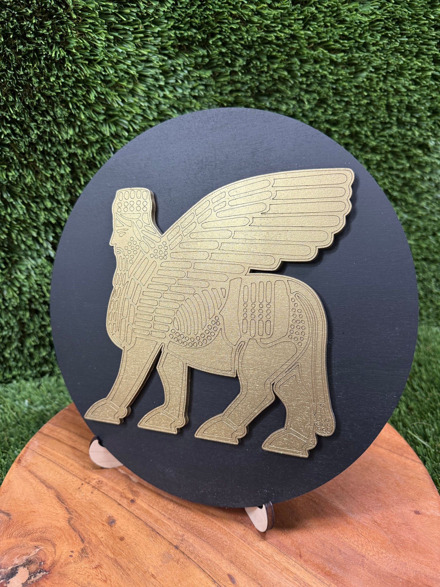 11” Lamassu Decor