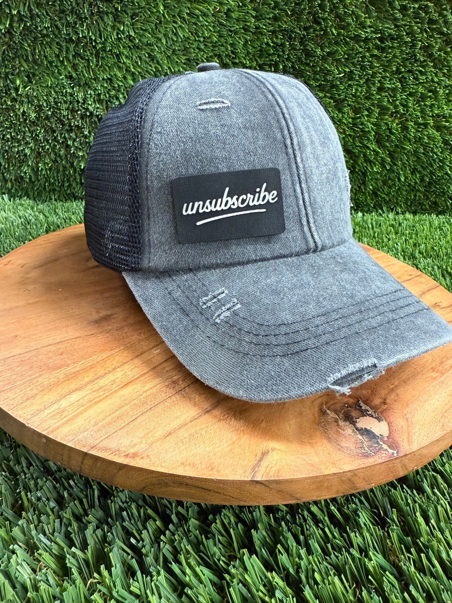 Unsubscribe Women’s Hat