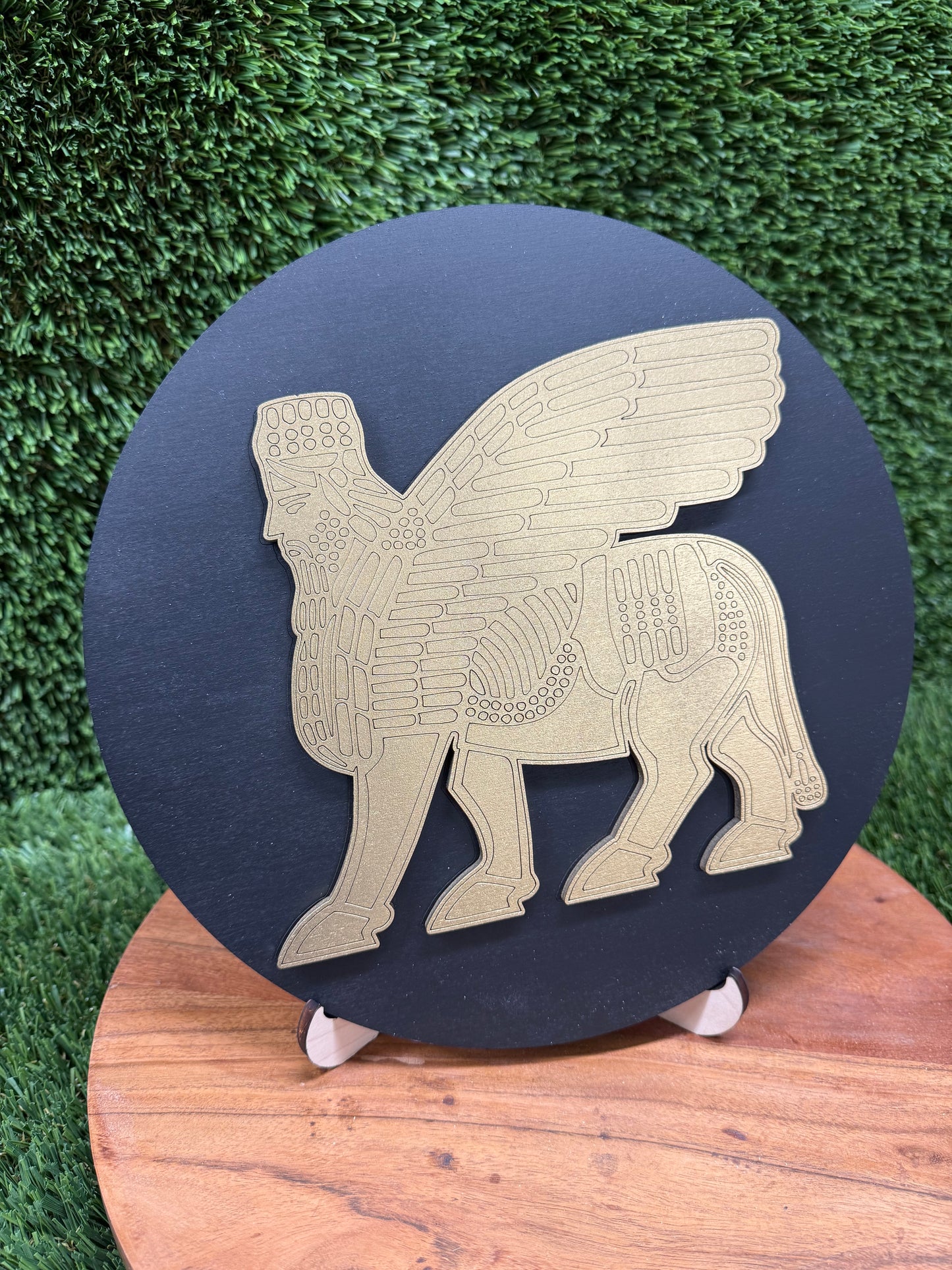 11” Lamassu Decor
