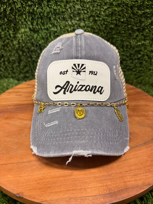 Women’s Arizona Hat W/ Chain