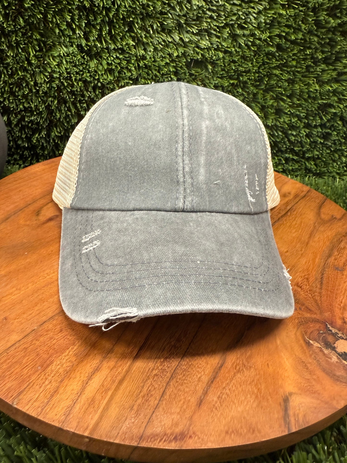 Women’s Assyrian Flag hat